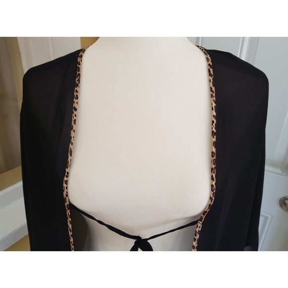 Vintage Natori Private Luxuries Sheer Robe - Picture 2 of 16